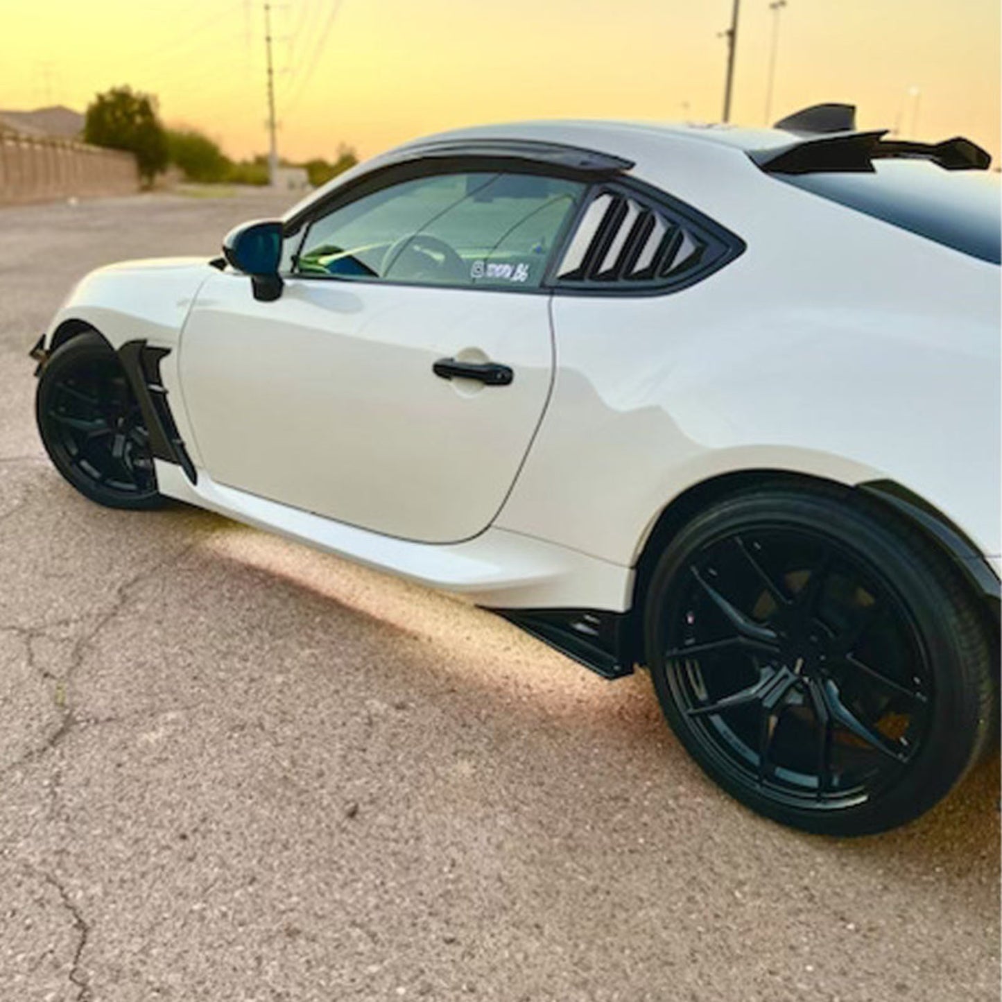 2022 2023 2024 トヨタ GR86 スバル BRZ ABS 用 CARIG サイド スカート スプリッター ウィングレット塗装サイドスプリッター