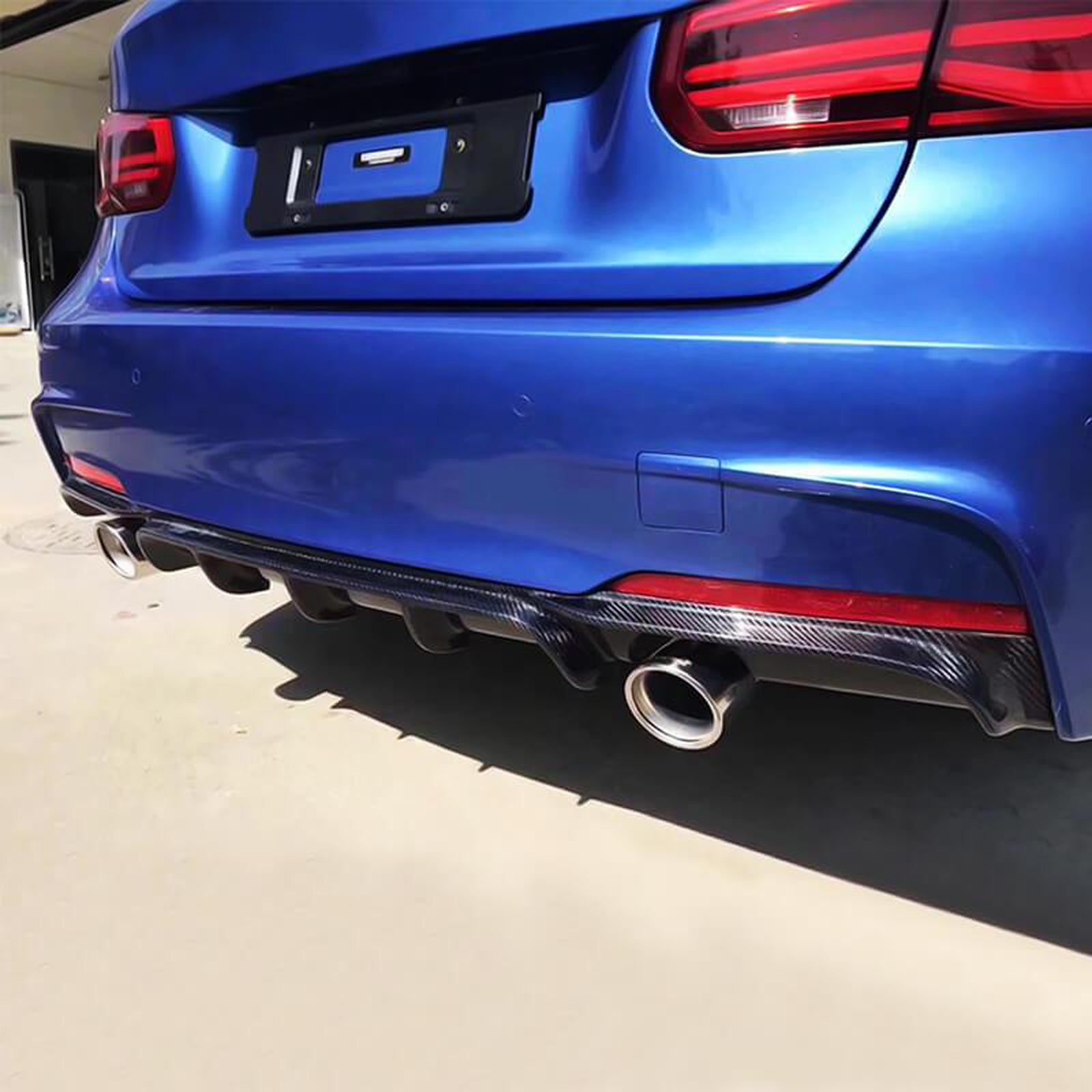 CARIG For 2012-2018 BMW 3シリーズ F30 Mスポーツ リアディフューザー ロアバンパーディフューザー リアリップスポイラー